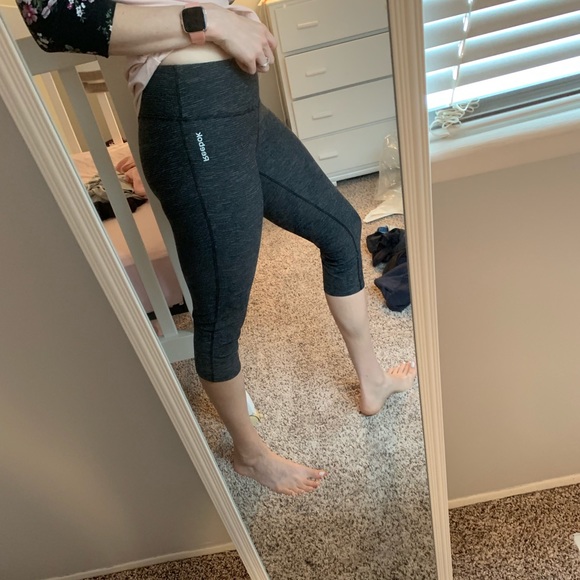 Reebok capris - Picture 2 of 2
